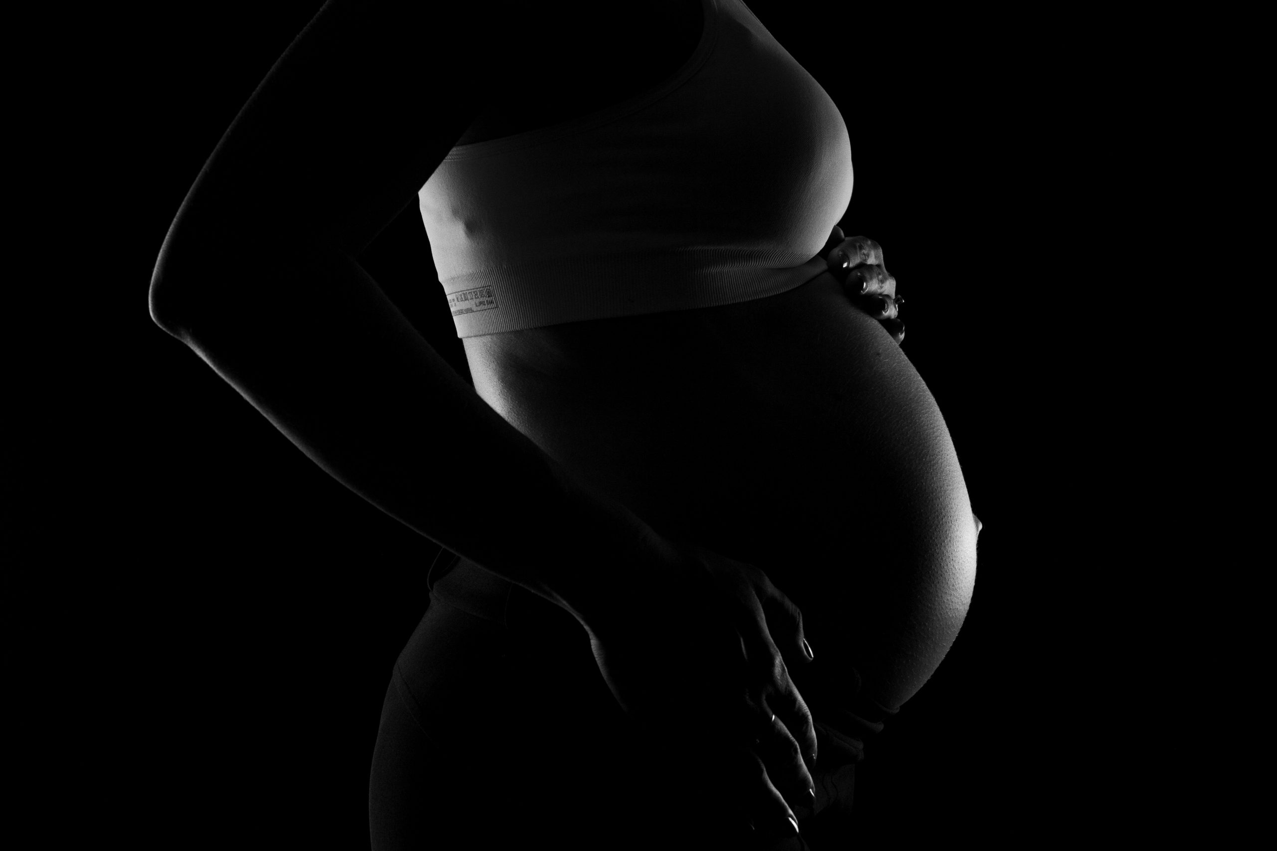 New Study Finds Maternity Leave Improves Health Outcomes