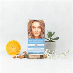 8C Ash Blonde